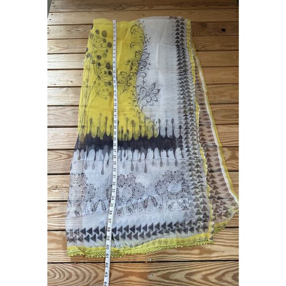 NEW Bench Mark Kurti Set Size Medium Women’s Yellow - Picture 15 of 16